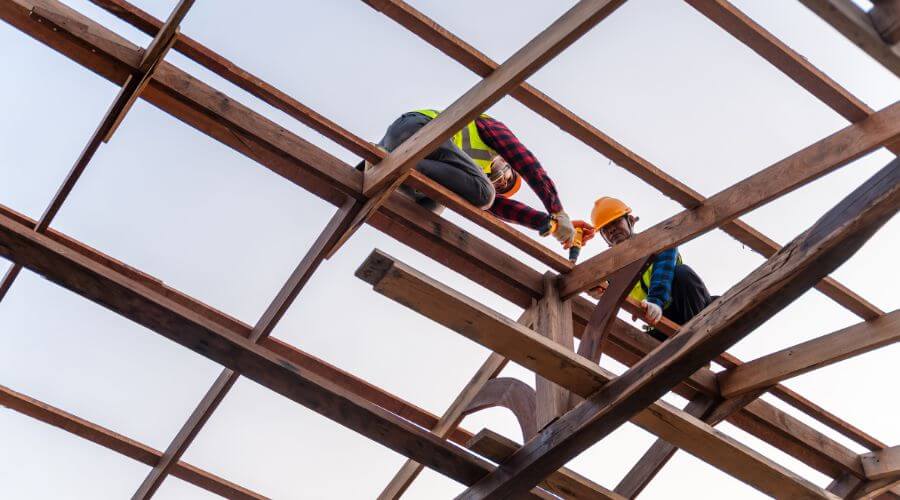 Expert new roof installation services in Eudora, KS